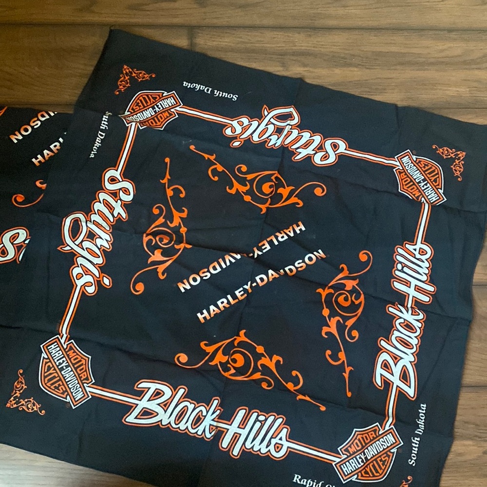 Sturgis bandanas x 2